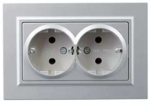 Розетка IEK BR-R21-16-K47-F 2-м СП BRITE РС12-3-БрА 16А в сборе с заземл. без защ. шторок алюм.