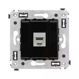 Розетка компьютерная DKC 4402763 RJ-45 без шторки в стену, кат.5e одинарная экранированная, "Черный квадрат", "Avanti"