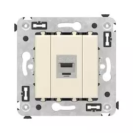 Розетка компьютерная DKC 4405763 RJ-45 без шторки в стену, кат.5e одинарная экранированная, "Ванильная дымка", "Avanti"