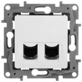 Розетка Legrand 672254