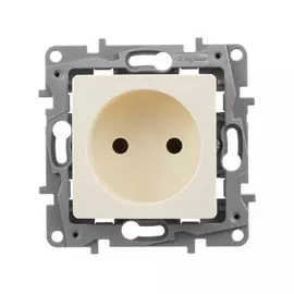 Розетка Legrand 672320 Etika - 2К, немецкий стандарт, 16 А, 250 В~, слоновая кость