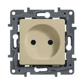 Розетка Legrand 672334 Etika - 2К со шторками, немецкий стандарт, винтовые зажимы, 16 А, 250 В~, слоновая кость