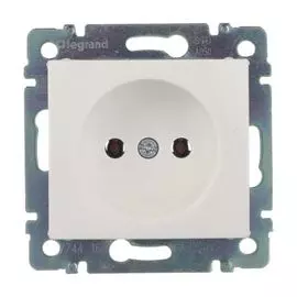 Розетка Legrand 694268 Valena CLASSIC - 2К, 16А, белая