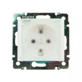 Розетка Legrand 695641 Valena CLASSIC - 2К+З, Ip44, белая