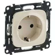 Розетка Legrand 753820 Valena ALLURE DIY, 1-ая с/з с защитными шторками, безвинт.зажим, слоновая кость
