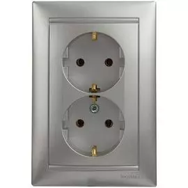 Розетка Legrand 770100 Valena CLASSIC - 2х2К+3 немецкий стандарт, укомплектованная, 16 А, 230/250 В~, алюминий