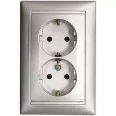 Розетка Legrand 770127 Valena CLASSIC - немецкий стандарт, 2х2К+3, защит. шторки, укомплектованная, 16 А, 230/250 В~, алюминий