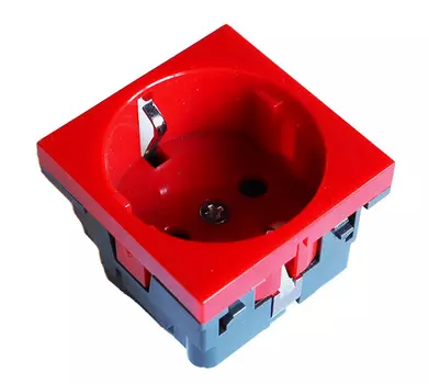 Розетка Newmax NM-EL45x45-RD электрическая Mosaic 45x45, нем. ст., 2K+3, 16A, со шторками, красная