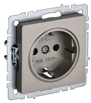 Розетка с заземлением IEK BR-R14-16-K37 BRITE с защитными шторками 16А РС14-1-0-БрШ Шампань
