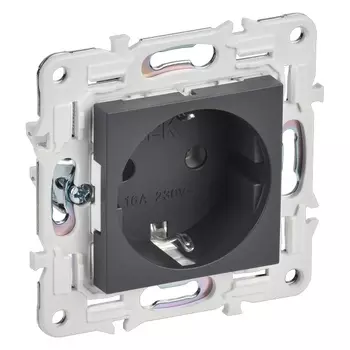 Розетка с заземлением IEK SK-R11-16-K48 SKANDY без защитных шторок 16А SK-R05T Титан