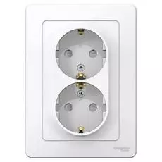 Розетка Schneider Electric BLNRS001121 2-ая с/з со шторками, 16А, 250В (белый) внутр