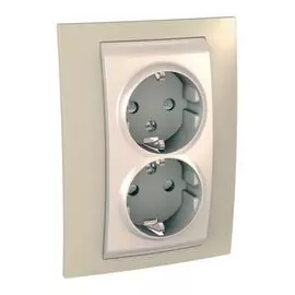 Розетка Schneider Electric MGU63.067.567