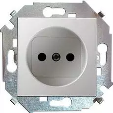 Розетка Simon 1591444-030 Simon 15 Белый б/з, со шторками, 16А, 250В, винт.заж.