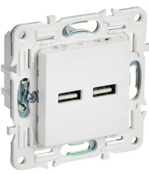 Розетка USB IEK SK-U21-D31-K01 SKANDY тип A+тип A 3,1А SK-R15W арктический белый