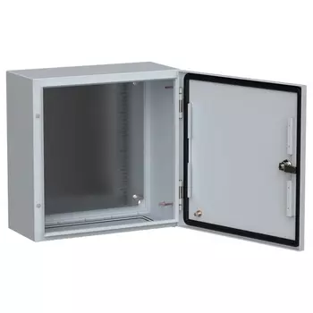 Щит с монтажной панелью IEK TI5-10-N-040-040-020-66 TITAN 5 металлический ЩМП-40.40.20 УХЛ1 IP66