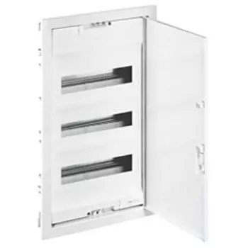Щит встраиваемый Legrand 001433 Nedbox - с плоской металлической дверью цвет RAL 9010, 3 рейки, 36+6 модулей