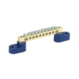 Шина IEK YNN10-69-10C2-K07 N ноль на двух угловых изол ШНИ-6х9-10-У2-С