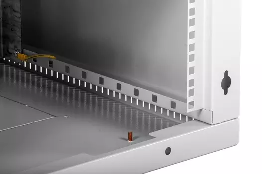 Шкаф настенный 19", 18U ЦМО ШРН-Э-18.650.1 телекоммуникационный разборный (600х650) дверь металл