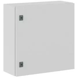 Шкаф навесной DKC R5CE0649 серия CE, с глухой дверью, 600 x 400 x 250мм, IP66, с монтажной панелью,