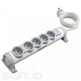 Удлинитель Legrand 694632 "Комфорт" 5 x 2К+З - с кабелем длиной 3 м