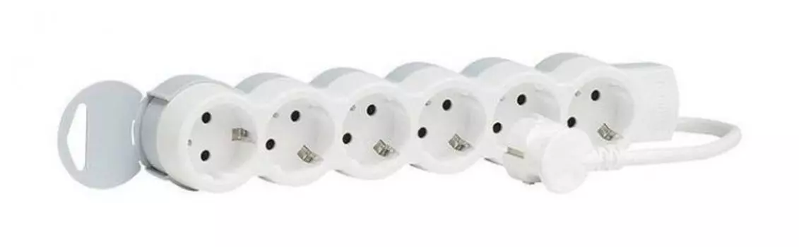 Удлинитель Legrand 695016 "Стандарт" 6 x 2К+З - с кабелем длиной 1,5 м