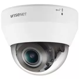 Видеокамера IP Wisenet QND-6082R 2МП внутренняя купольная с функцией день-ночь (эл.мех. ИК фильтр) и ИК подсветкой до 20 м.; встроенный моторизованный