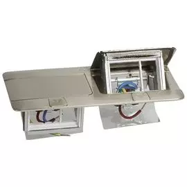 Выдвижной розеточный блок Legrand 054022 - DLP - неукомплектованный, IP 40, 6 модулей, нержавеющая сталь