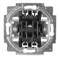 Выключатель ABB 1012-0-2130 1клавишный перекрестный механизм (базовый элемент) 10А, 250В, IP20