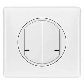 Выключатель Legrand 067724