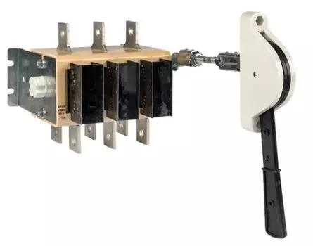 Выключатель-разъединитель EKF uvr32-39a71240-r ВР32У-39A71240-R 630А, 2 направ. с д/г камерами, с передней смещённой рукояткой MAXima