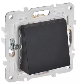 Вывод кабеля IEK SK-VK10-0-K02 SKANDY SK-O01Bl Черный