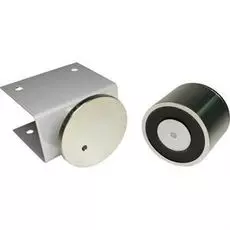 Замок ALer AL-70FC для применения в качестве запирающего устройства стрелы шлагбаума, 70 кг удержания, 24 В, 0,58 А, IP54