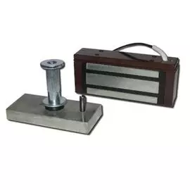 Замок Олевс М1-150 коричневый, 150кг удержания, 12 В/0,33 А, монтажная планка в комплекте