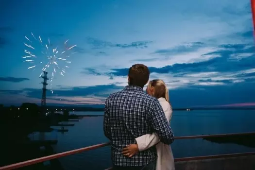 Подарочный сертификат «Аренда Маяка» (Пакет №1, 3 человека)