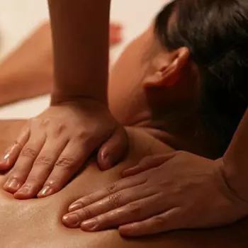 Подарочный сертификат «Аюрведический массаж» (1 час, 1 человек)