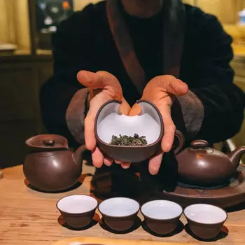 Подарочный сертификат «Чайная церемония Сяо Ху Фан» (1,5 часа, компания до 6 человек)