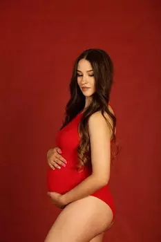 Подарочный сертификат «Фотосессия для беременных» (1 час, 2 человека)