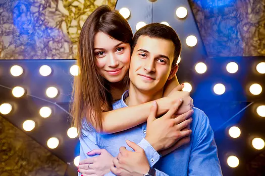 Подарочный сертификат «Фотосессия Love Story» (1 час, 2 человека)