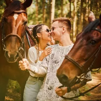 Подарочный сертификат «Фотосессия на лошадях» (1 час, 2 человека индивидуально)