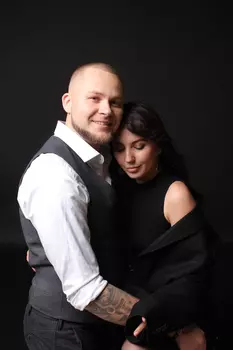 Подарочный сертификат «Фотосессия в автоматической фотостудии» (45 минут, от 1 до 6 чел)