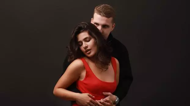 Подарочный сертификат «Фотосессия в студии автопортрета» (15 минут, от 1 до 4 человек)