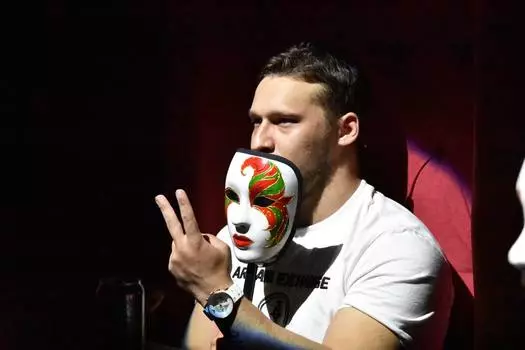 Подарочный сертификат «Игра Мафия с падающими стульями» (2 часа, 1 человек)