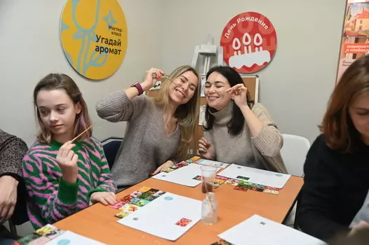 Подарочный сертификат «Экскурсия музей в тишине + мастер-класс» (105 минут, 1 человек)