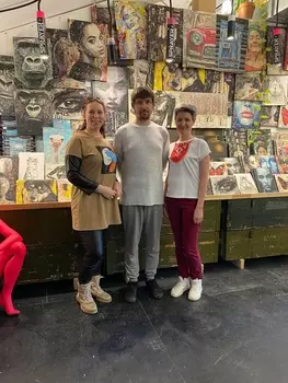 Подарочный сертификат «Экскурсия от Художника Славы Зайцева по Галерее мастерской Музею теней» (2 часа, 1 человек)