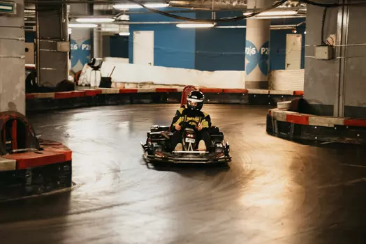 Подарочный сертификат «Картинг» (10 минут (будни), 1 человек)