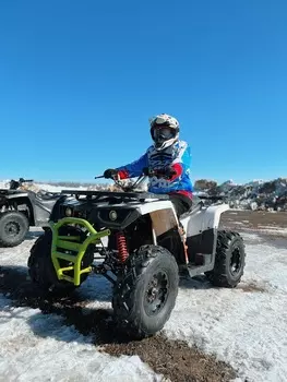 Подарочный сертификат «Катание на скоростном треке и в лесу на квадроцикле» (2 часа, 1 человек в составе группы)