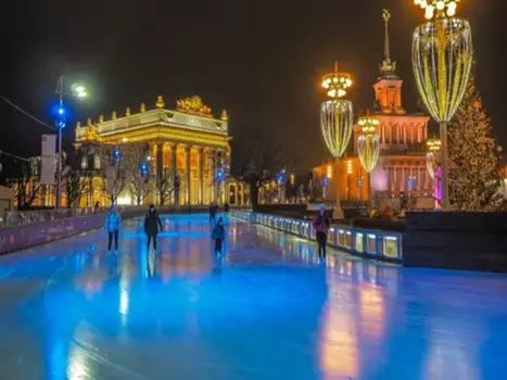 Подарочный сертификат «Каток на ВДНХ» (1 сеанс, 1 ребенок)