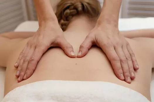 Подарочный сертификат «Классический массаж» (45 минут, 1 человек)