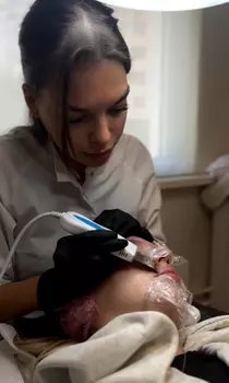 Подарочный сертификат «Комбинированная чистка лица GIGI» (1 час 30 минут, 1 человек)