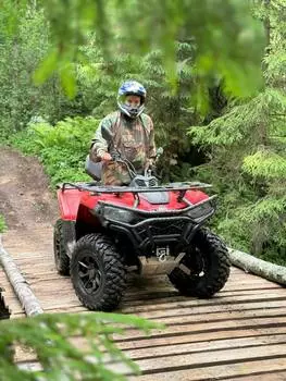 Подарочный сертификат «Квадротур на квадроциклах в природный парк» (3 часа, От 1 до 2 чел.)